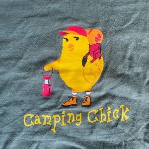 Camping Chick T-shirt Uni-sex